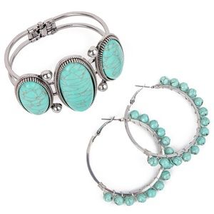 Plunder turquoise bracelet and earrings